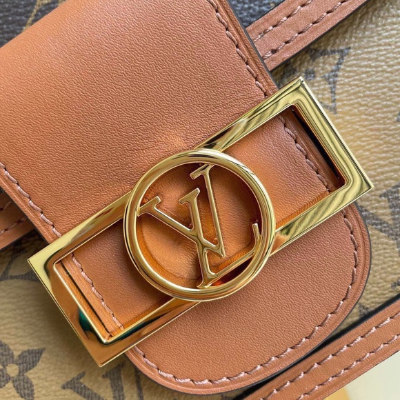 🥃Louis Vuitton Dauphine Monogram Shoulder Bag - Picture 6 of 9